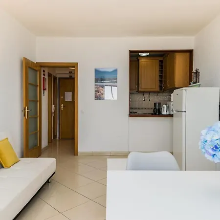 Apartment Akisol In Iii